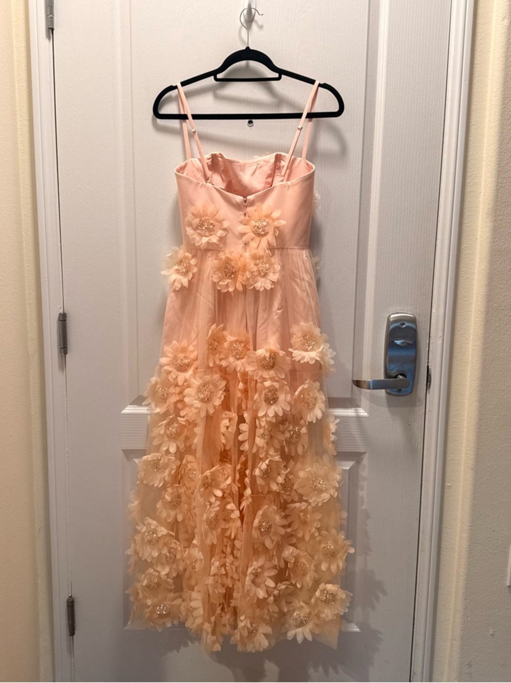 Helsi Exclusive Audrey 3D Floral Midi Dress in blush Size XS NWT - Picture 7 of 8
